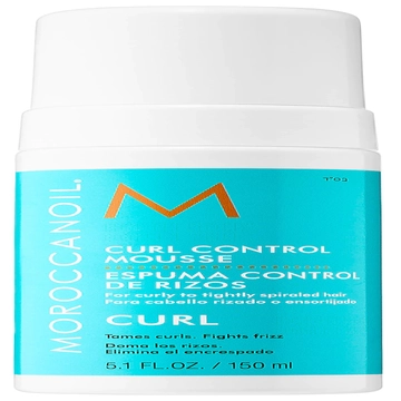 Kem Bọt Moroccanoil Curl Control Mousse Kiểm Soát Sóng Xoăn