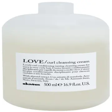 Kem Dưỡng Davines Love Curl Cleansing Cream Nuôi Dưỡng Và Gỡ Rối Cho Tóc Xoăn