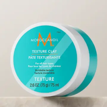Sáp Moroccanoil Texture Clay tạo kết cấu